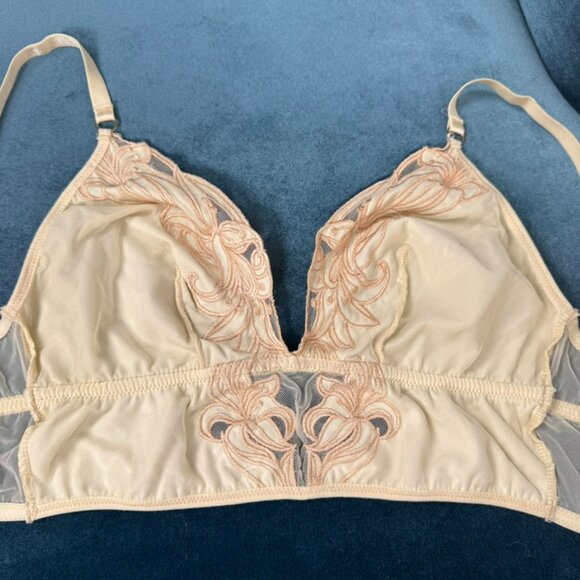 Thistle and Spire Eldridge Embroidered Sheer Mesh Bralette in Ivory Beige S+ - Picture 6 of 10